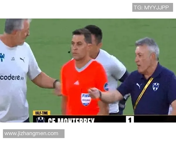 世界杯激战里昂逆转国米乌龙球引发争议判罚全场沸腾