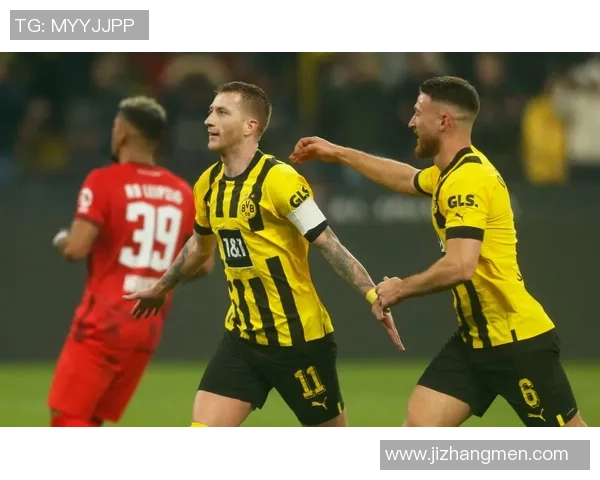 足总杯冷门:多特蒙德力克拜仁引发转会风波与全场沸腾